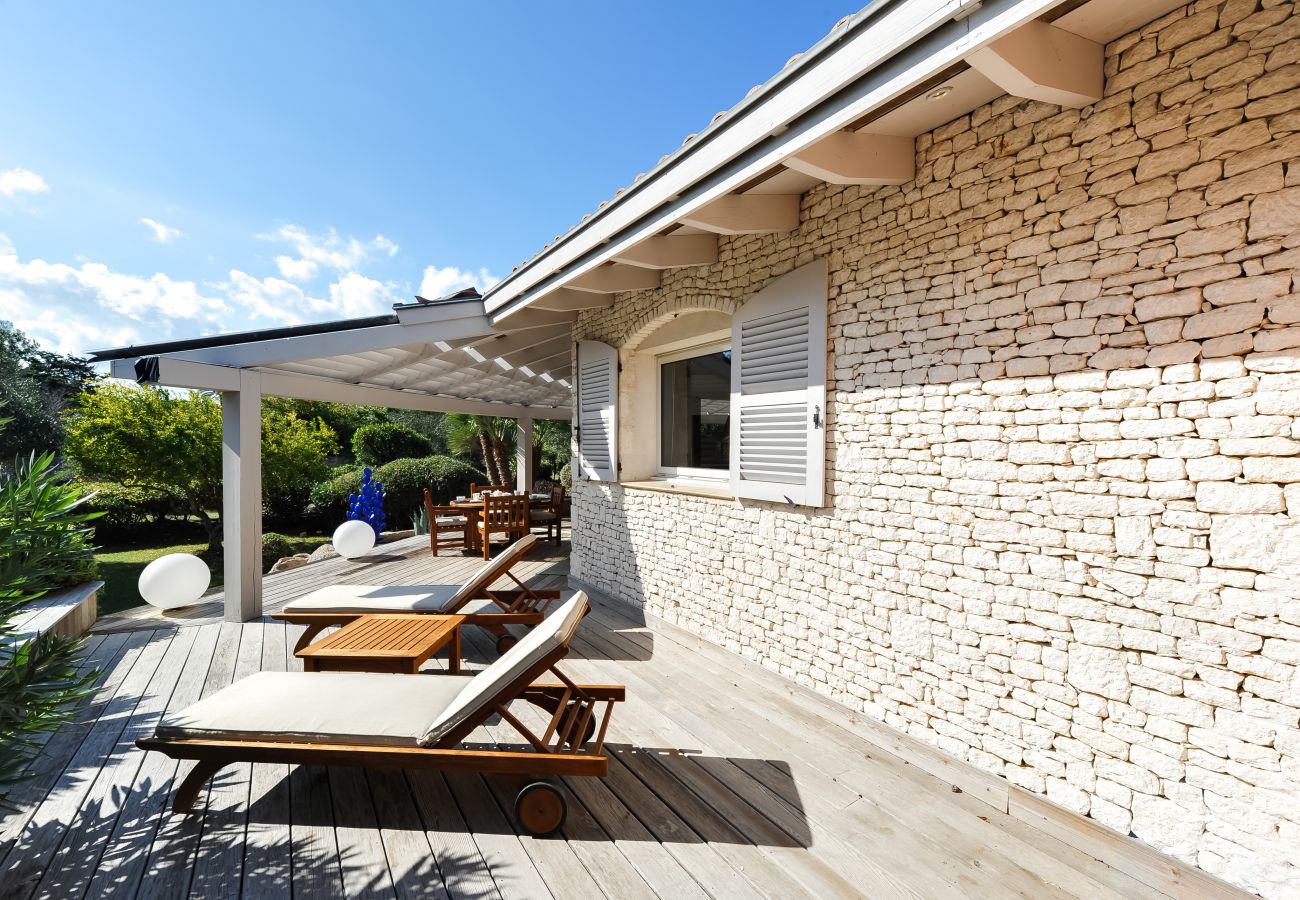 Villa in Bonifacio - Villa le Lagon pour 4/5 personnes