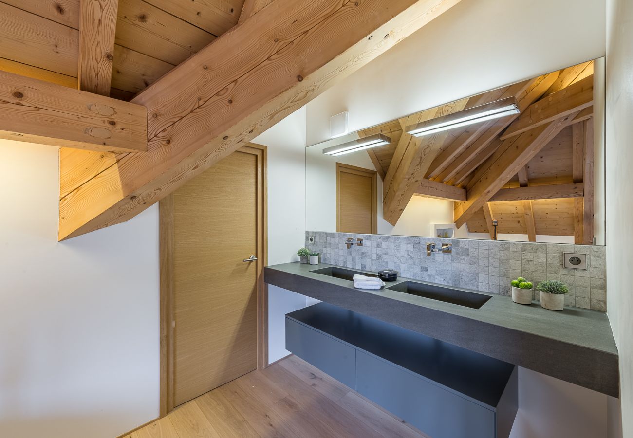 villa, luxury, seasonal rental, annecy, holidays, snow, pool, hotel, snow, sun, winter, jacuzzi, house, lake view, mountains 