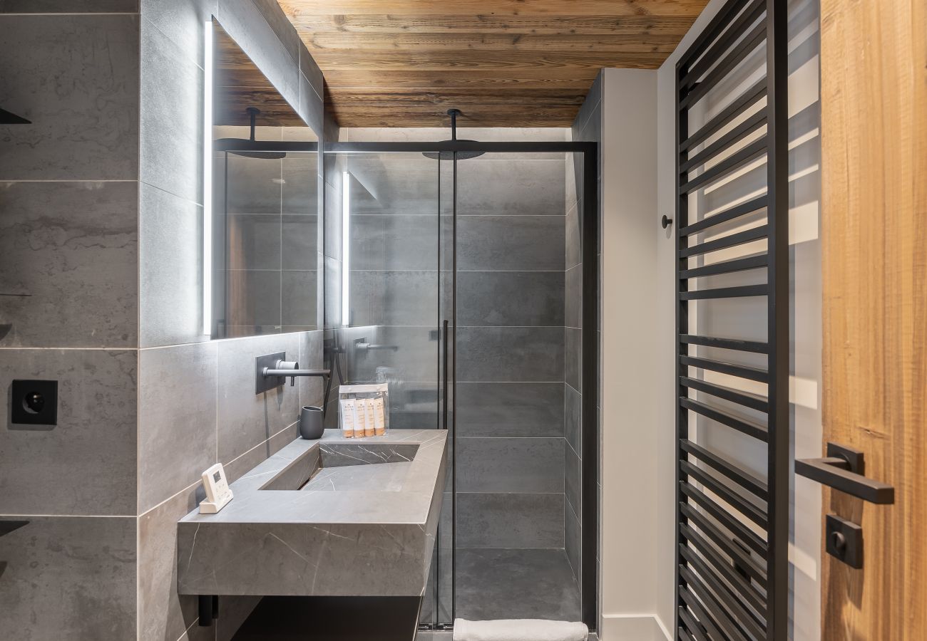 Apartment rental Méribel close to the centre and the slopes, luxury mountain concierge, luxury airbnb, french alps 