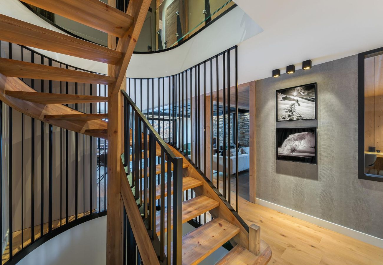 Méribelle, mountain rental, ski vacations with jacuzzi and panoramic view, luxury chalet, modern facilities, French alps