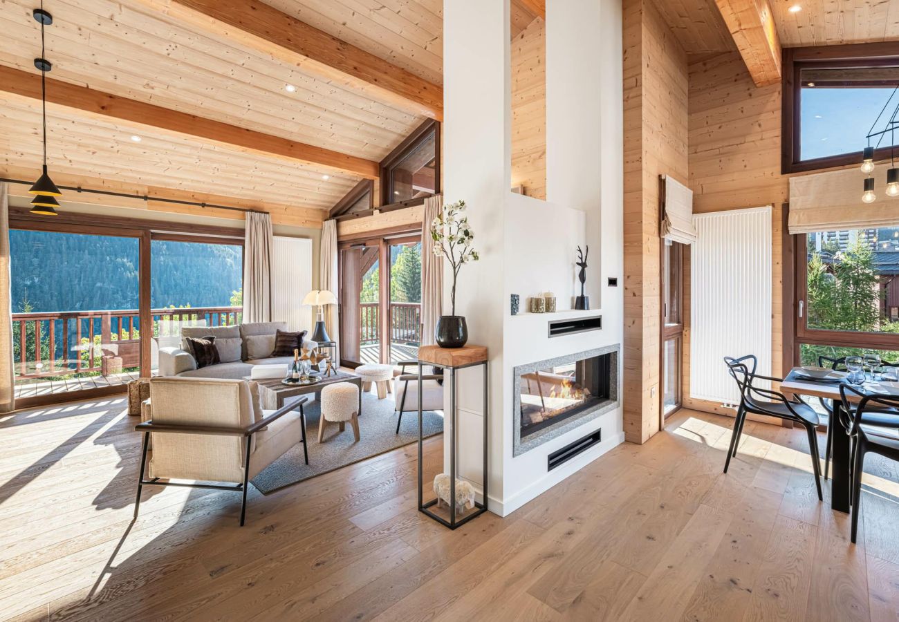 Chalet in Courchevel - Winter Courchevel -- Semi-Chalet Grande Casse, 4★