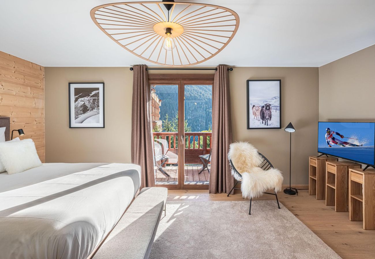 Chalet in Courchevel - Winter Courchevel -- Semi-Chalet Grande Casse, 4★