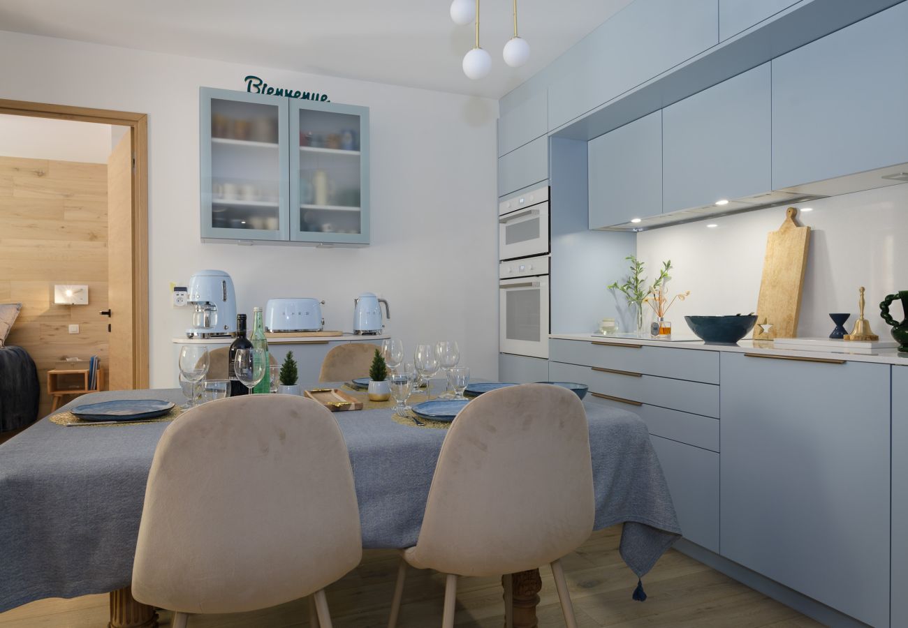 Apartment in Courchevel - Winter Courchevel / Ariondaz 132 ski au pied