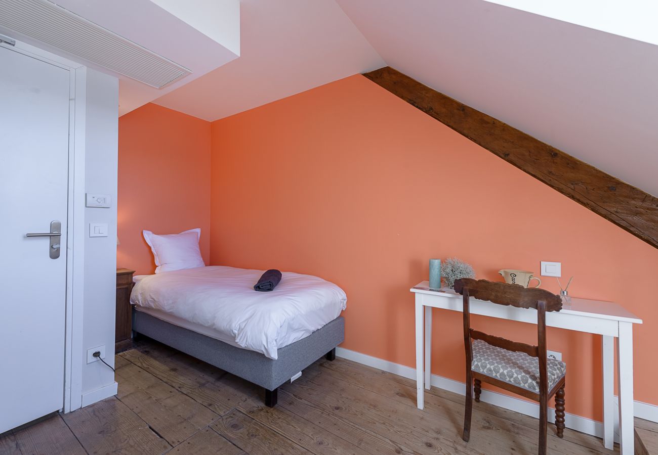 Country house in Veyrier-du-Lac - Le Vignoble du Lac, Domaine avec vue 21p.