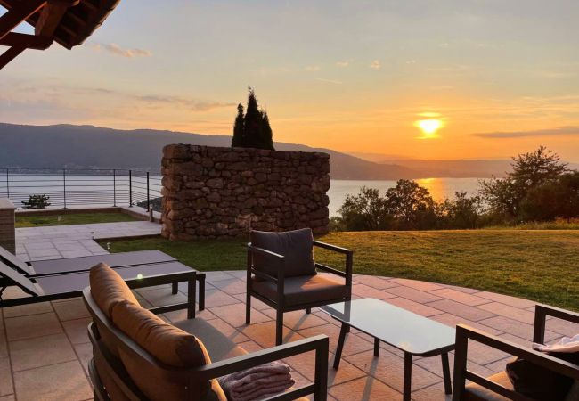 Villa in Veyrier-du-Lac - VEYRIER - La Corniche Elegance, piscine & spa