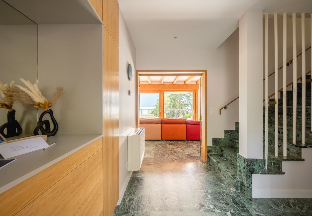 Villa in Veyrier-du-Lac - VEYRIER - Villa Jade, plage privée, 14p