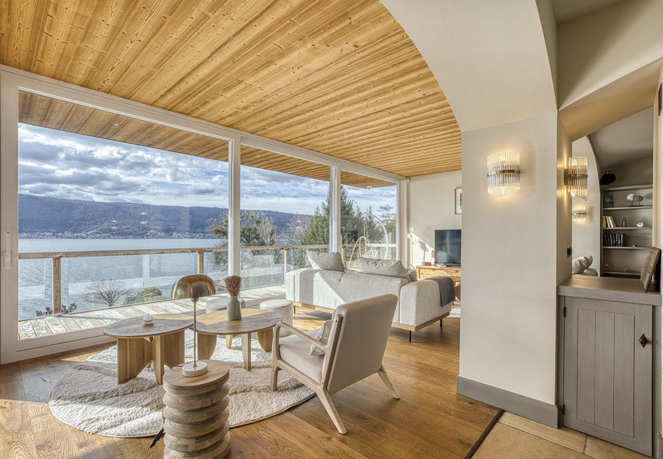 Villa in Veyrier-du-Lac - VEYRIER - Villa Collection, piscine, ponton privé,