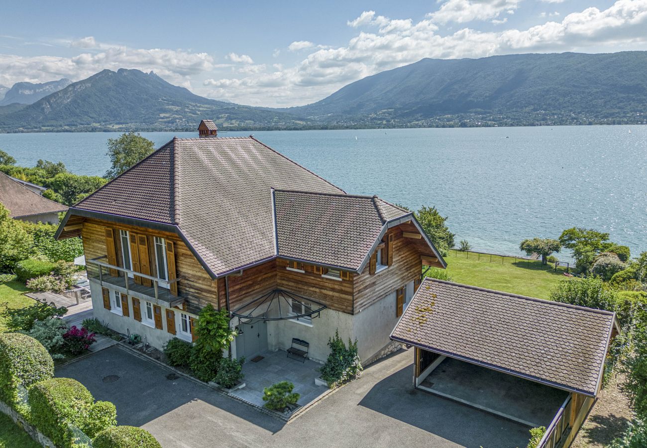 Villa in Veyrier-du-Lac - VEYRIER - Villa Collection, piscine, ponton privé,