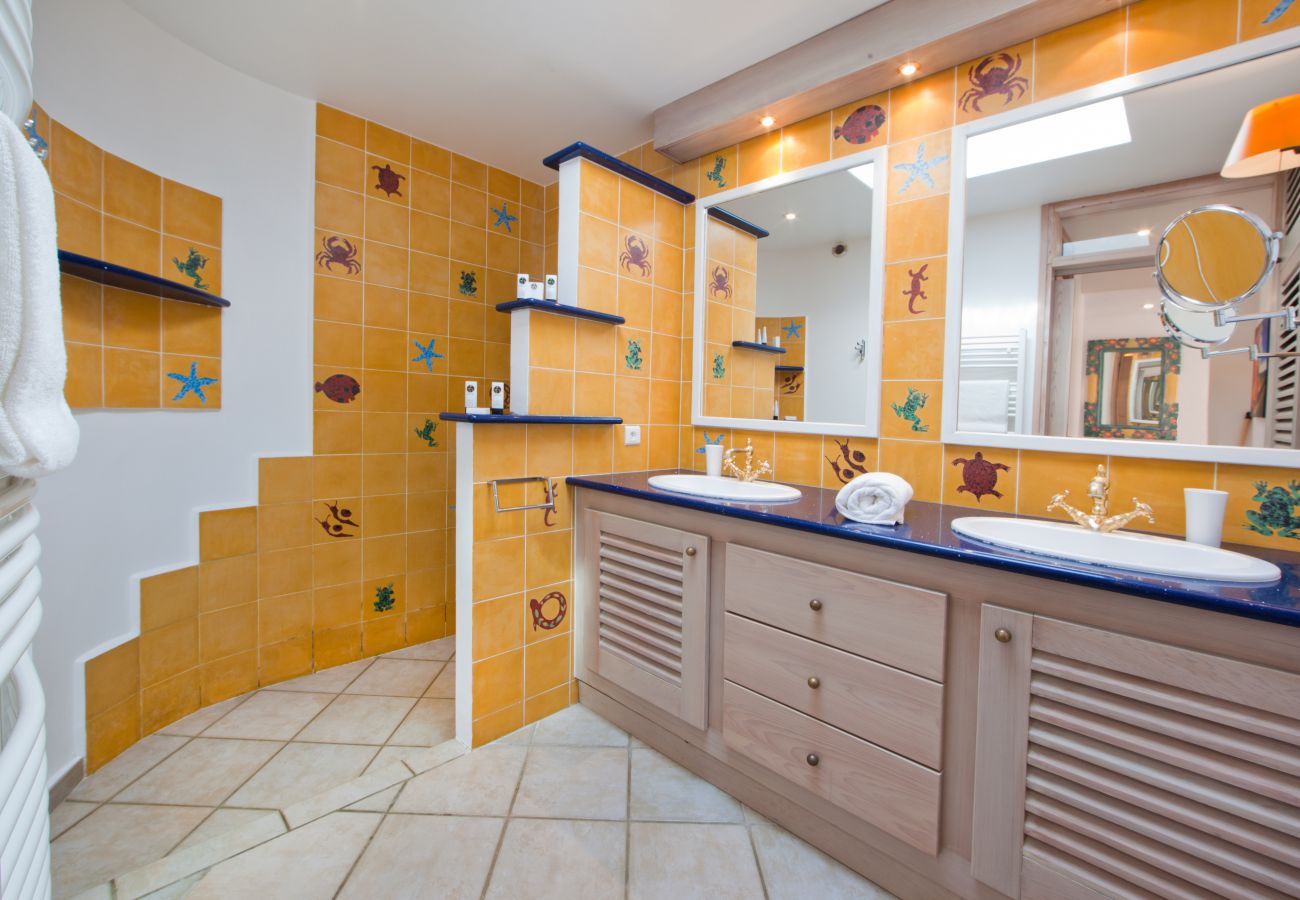 Villa à Bonifacio - Villa le Lagon pour 4/5 personnes