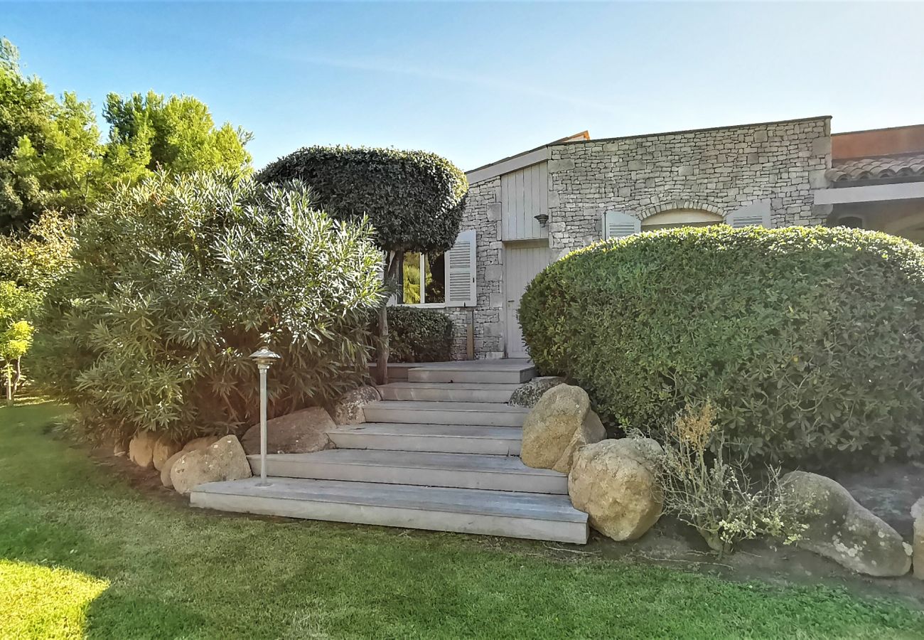 Villa à Bonifacio - Villa le Lagon pour 4/5 personnes