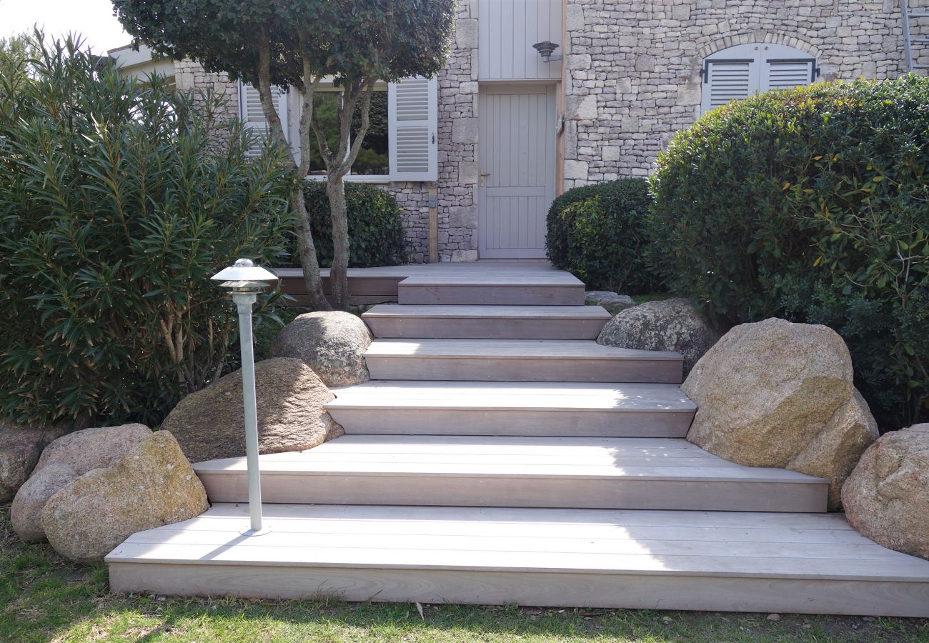 Villa à Bonifacio - Villa le Lagon pour 4/5 personnes