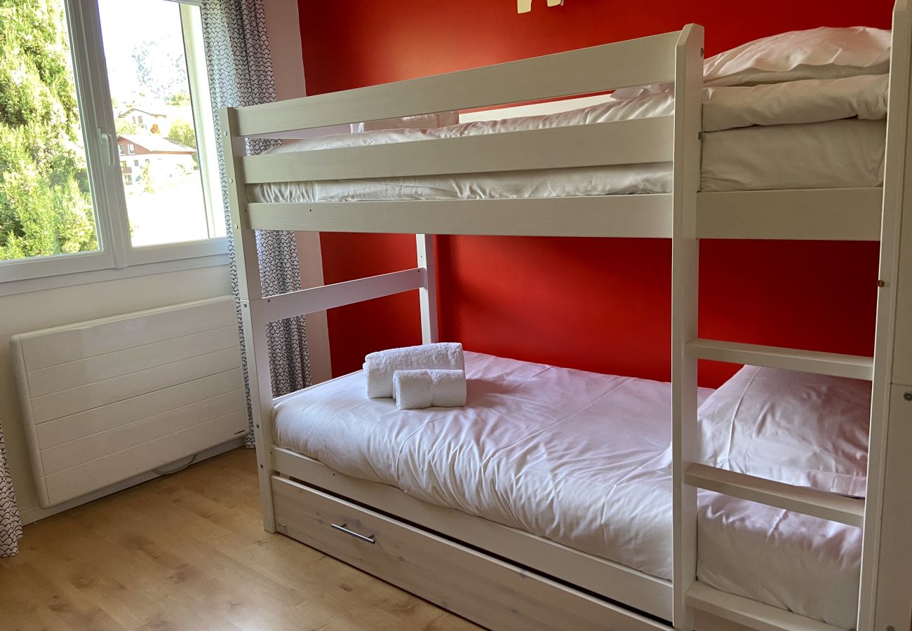 maison, luxe, location saisonnière, annecy, vacances, neige, plage, hôtel, soleil, hiver, village, montagnes, lac, piscine