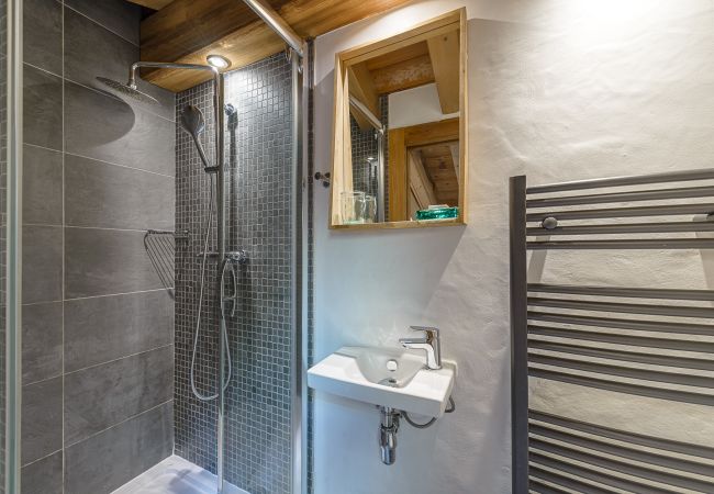 Appartement à La Clusaz - LCZ - Luxueux T5 au pied des pistes, 5*