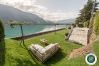 plage privée, ponton privé, logement de vacances, hotel de luxe, location saisonnière, Airbnb, lac d'Annecy, conciergerie 