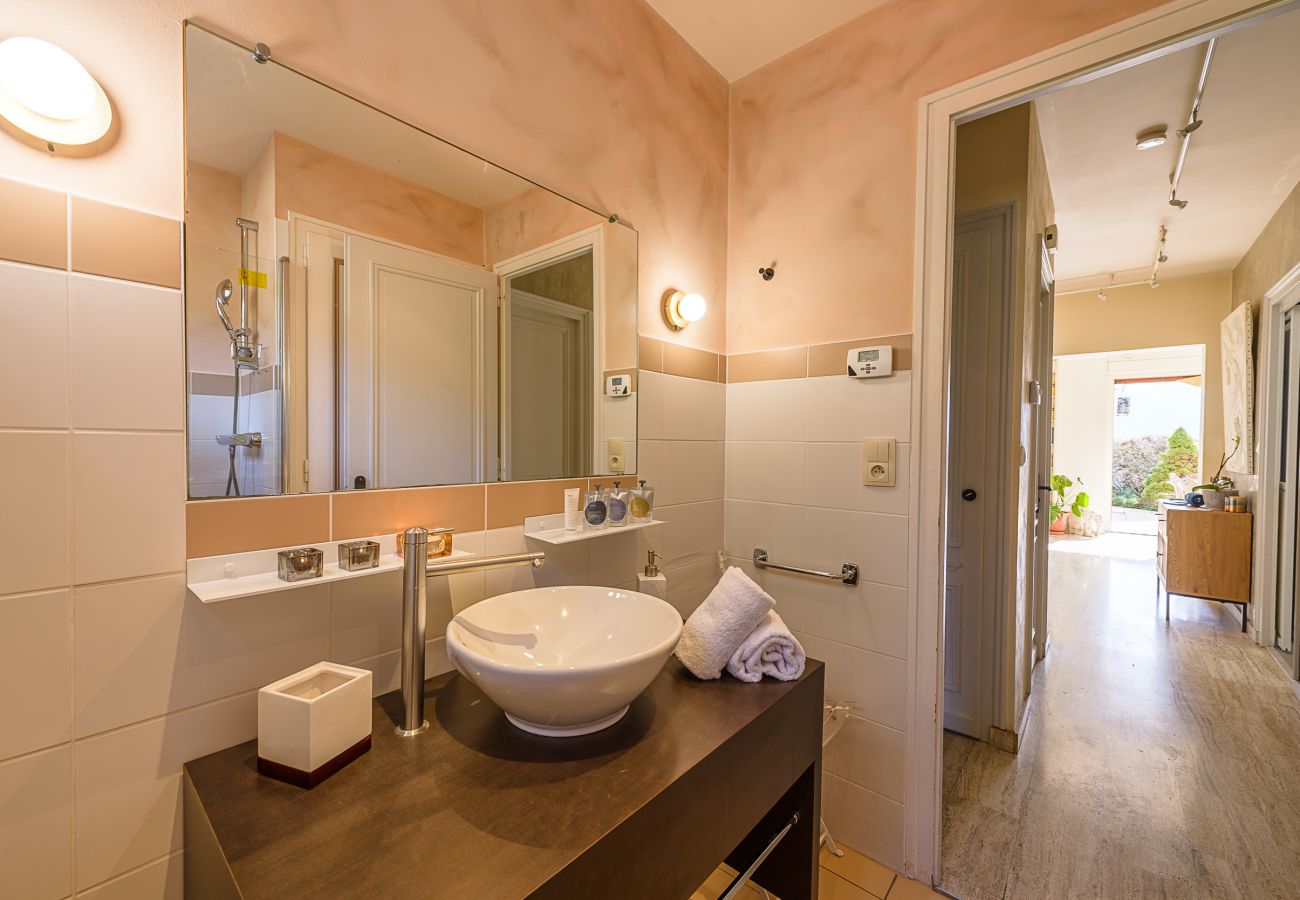 moderne, maison de vacances, 4 chambres, 8 personnes, superhost, logement durable, conciergerie, maison à louer 