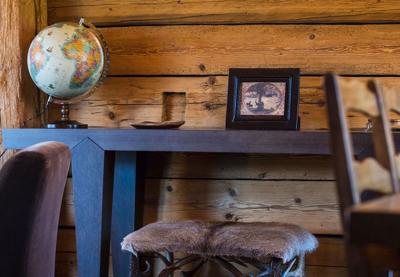 chalet de luxe à louer, la clusaz, location saisonnière, ski in out, superhost, vacances, conciergerie haut de gamme, alpes 