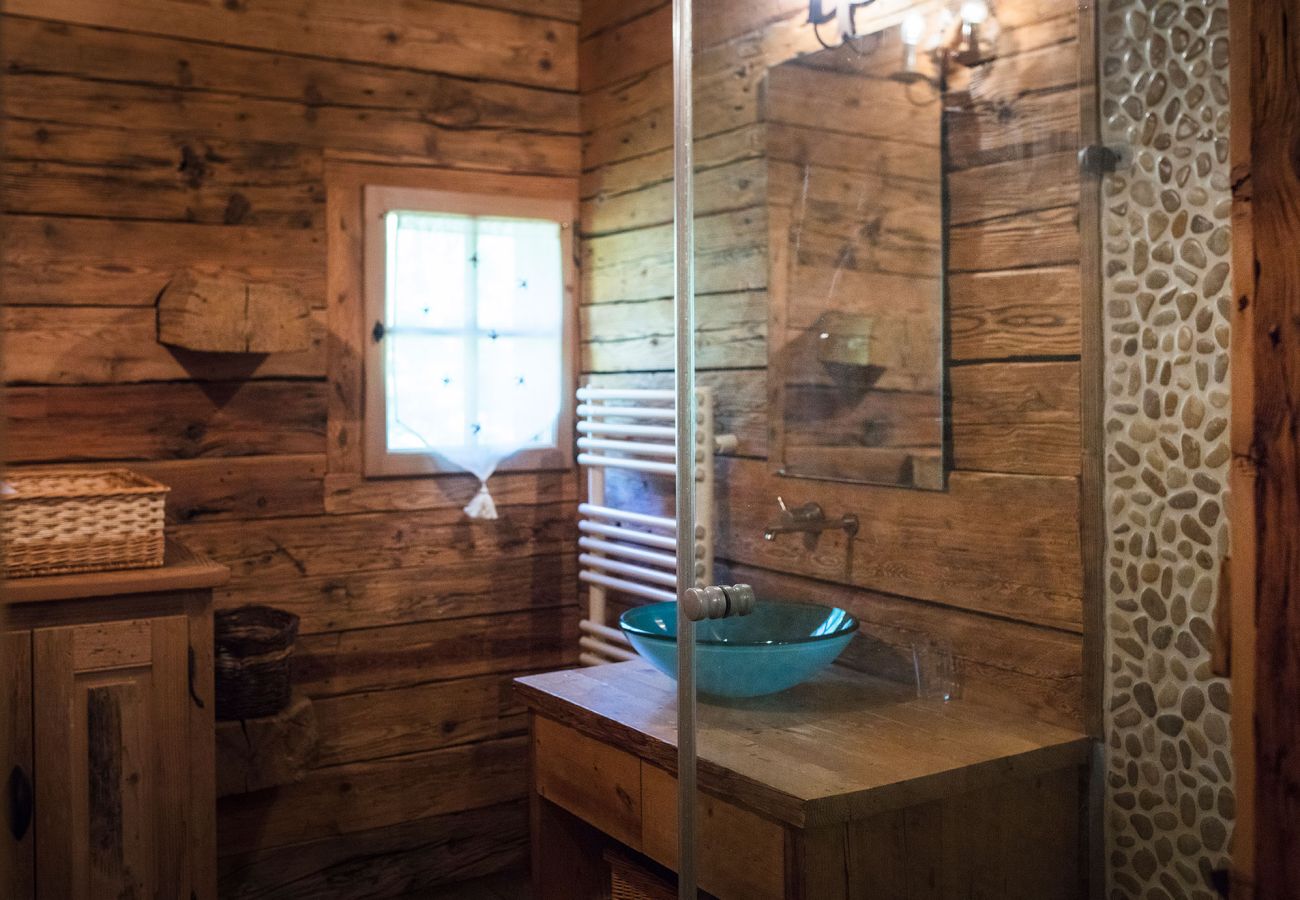 Chalet à La Clusaz - LCZ-L'Authentique Chalet familial 5* des Confins