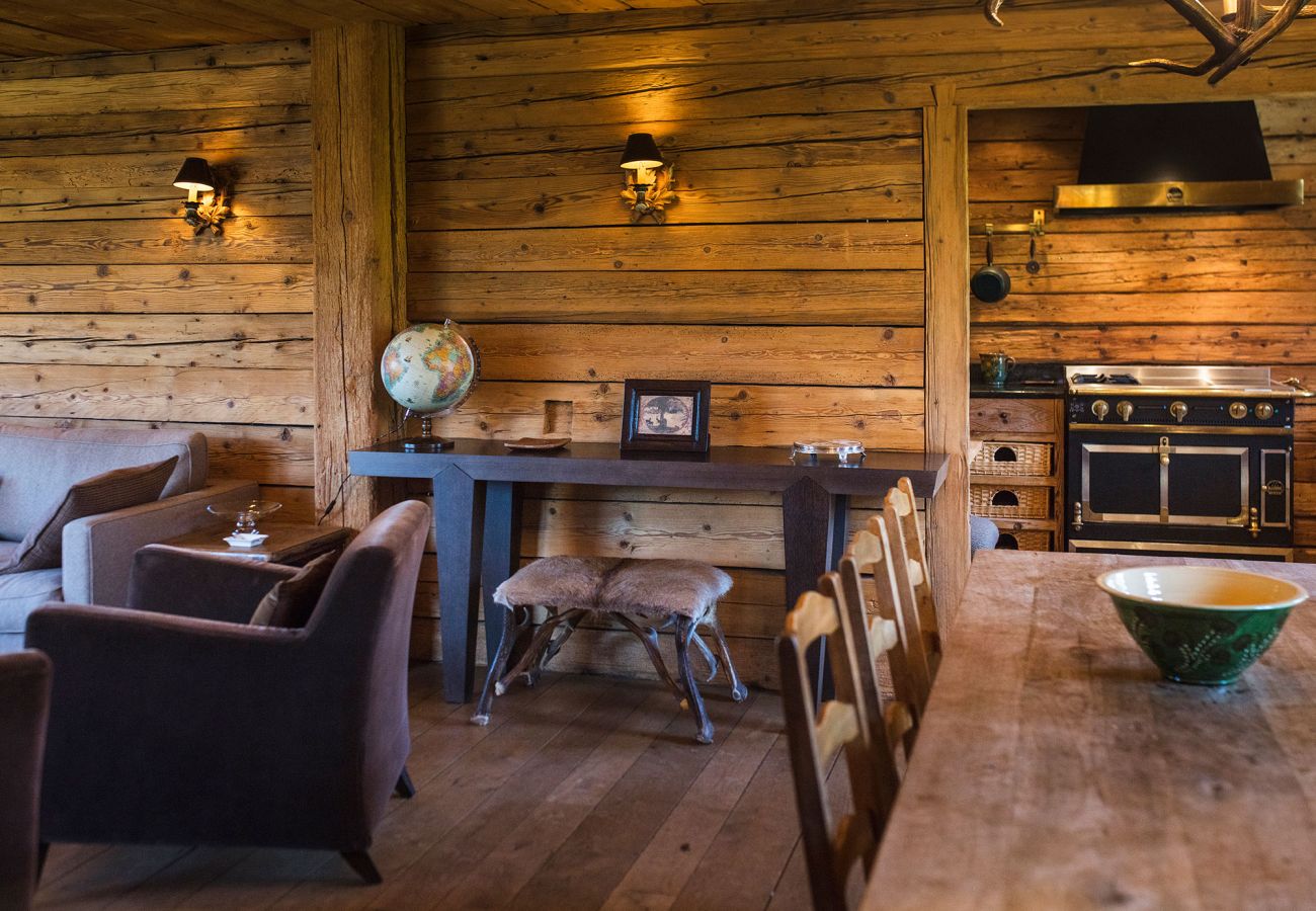 Chalet à La Clusaz - LCZ-L'Authentique Chalet familial 5* des Confins