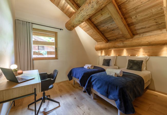 Location chalet à La Clusaz pour grande famille, séminaire en montagne, conciergerie de luxe alps