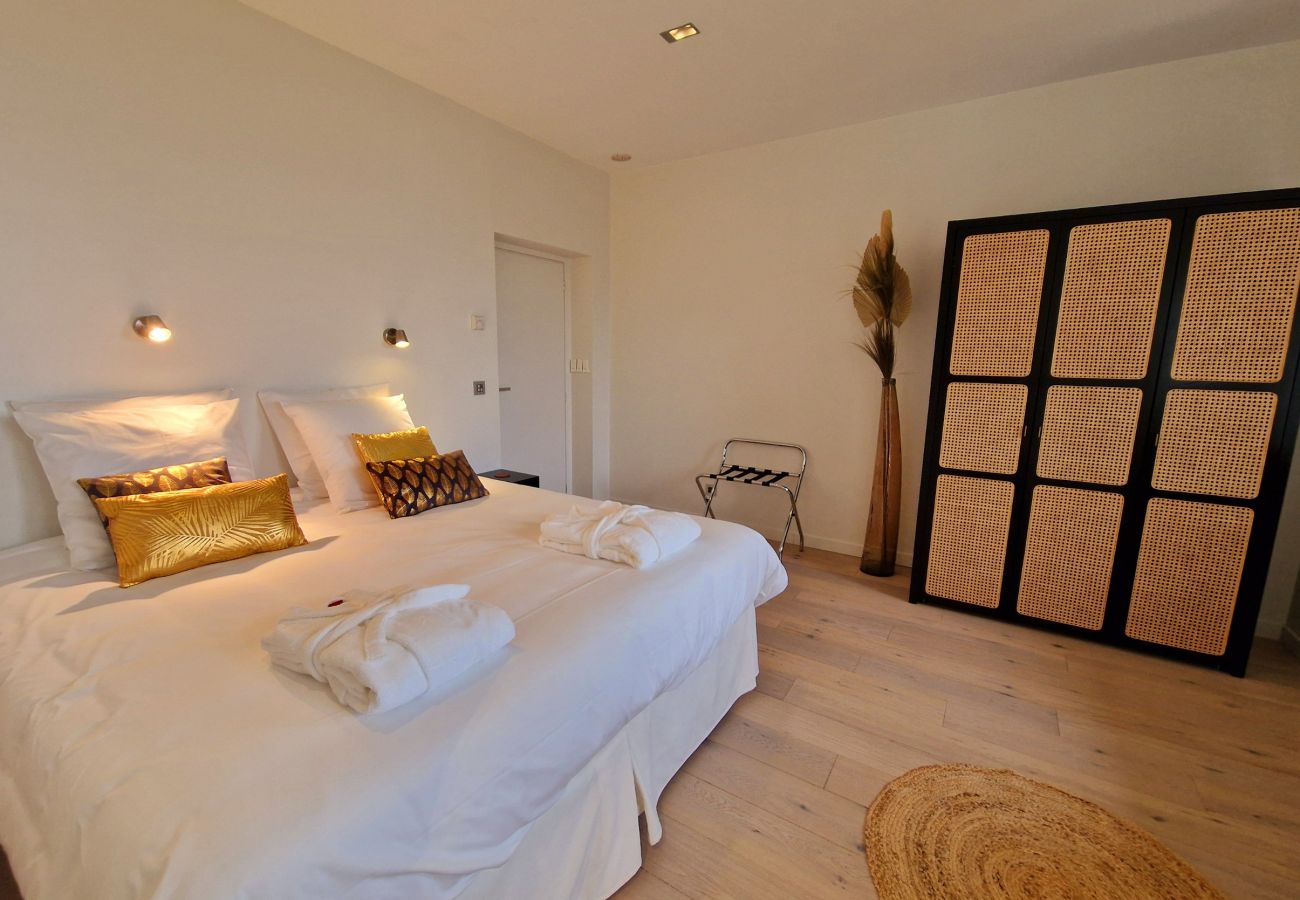 Villa à Veyrier-du-Lac - VEYRIER - La Corniche Elegance, piscine & spa