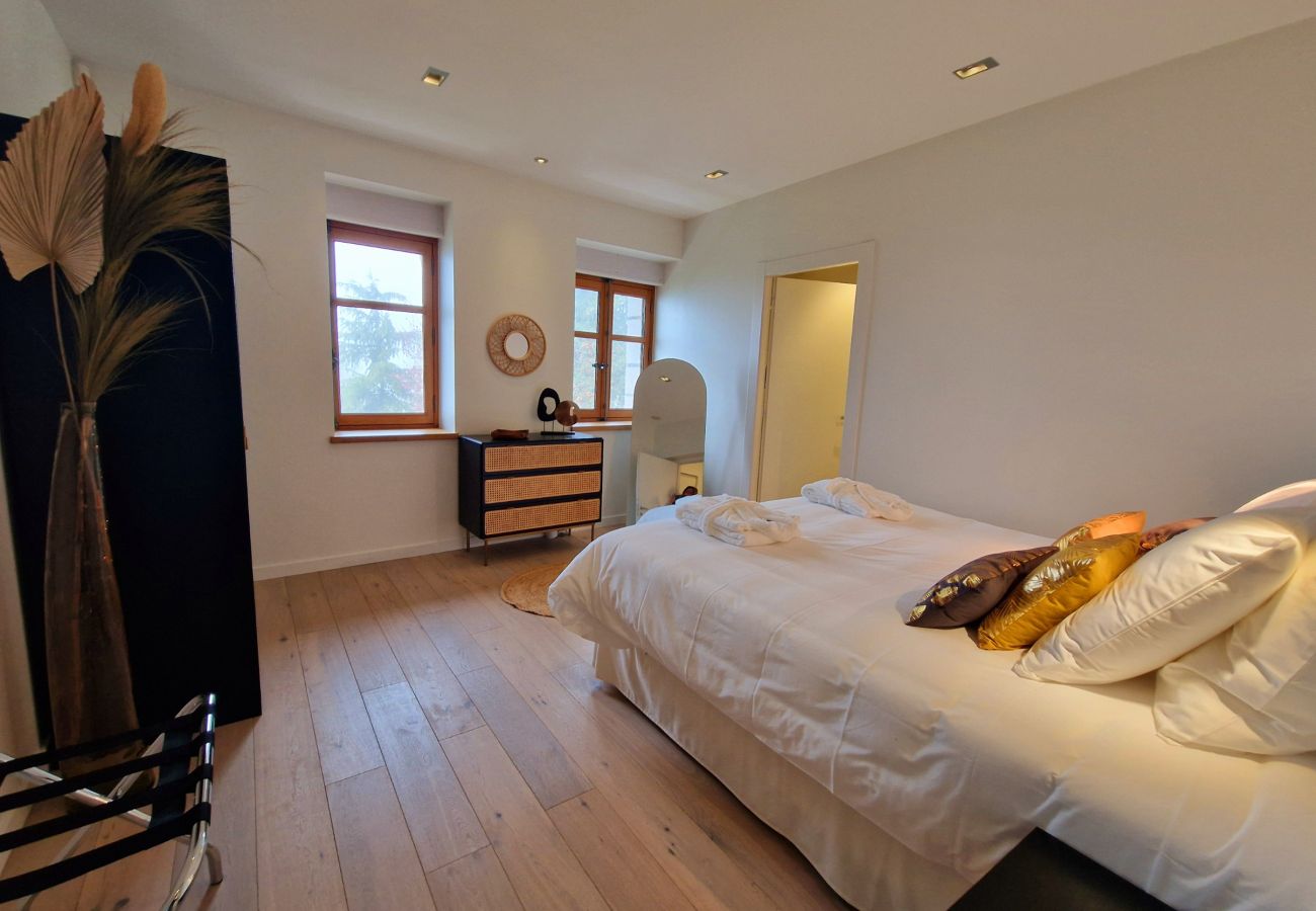 Domaine à Veyrier-du-Lac - VEYRIER - Domaine de la Corniche Pool Spa & Hammam