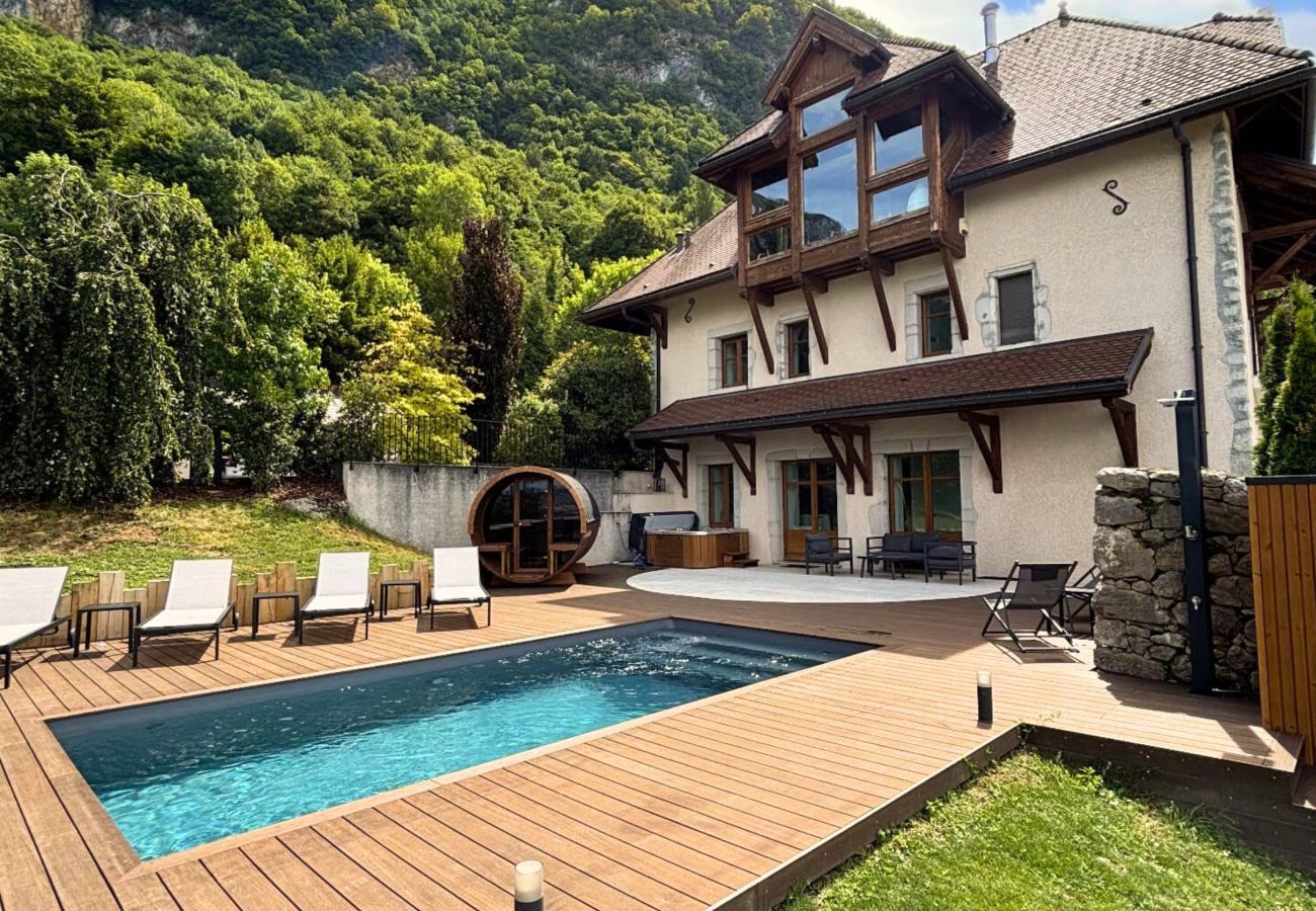 Domaine à Veyrier-du-Lac - VEYRIER - Domaine de la Corniche Pool Spa & Hammam