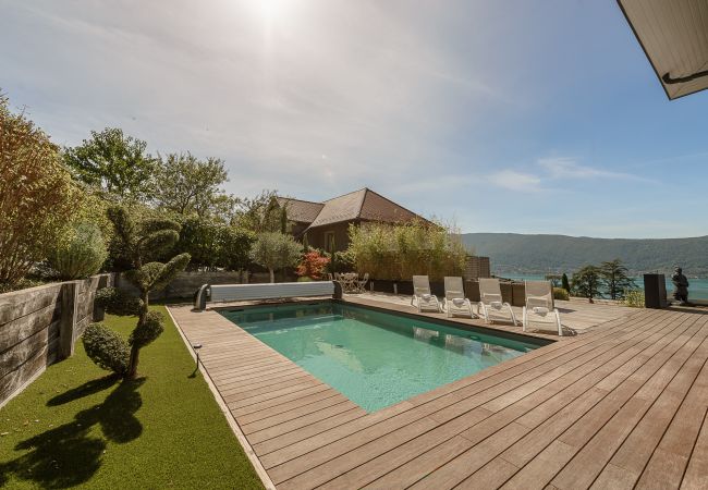 Villa à Veyrier-du-Lac - VEYRIER - Villa Sunset, 5ch piscine et vue lac