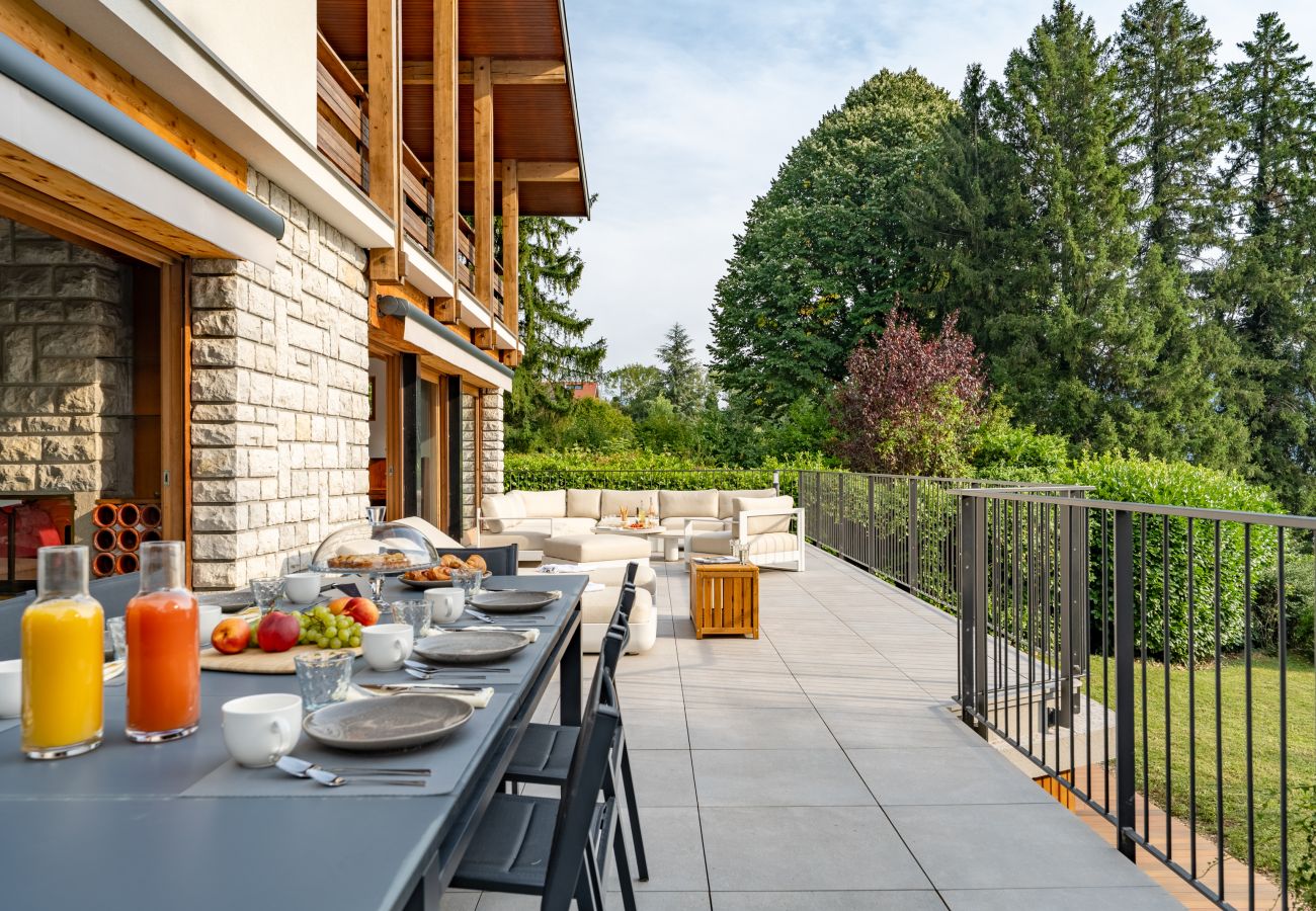 Villa à Veyrier-du-Lac - VEYRIER - Villa Jade, plage privée, 14p