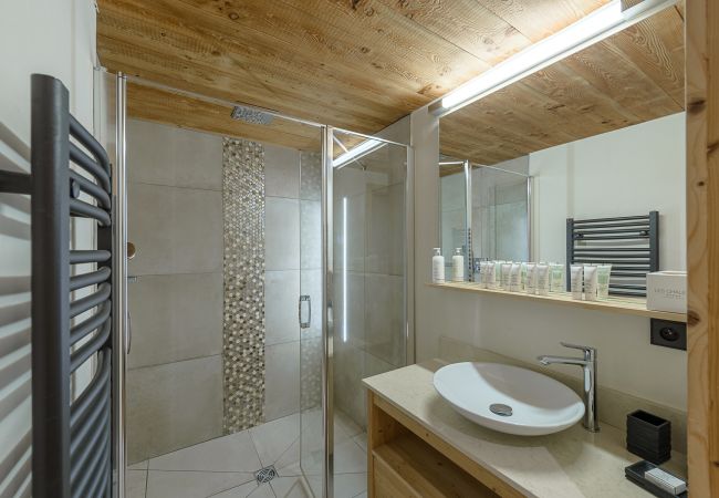 Chalet in La Clusaz - LCZ - SKI IN/OUT Luxueux chalet 5*, centre - 13p