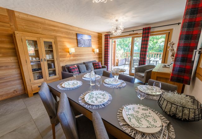 Apartment in La Clusaz - LCZ - Luxueux T4 au pied des pistes, 5*