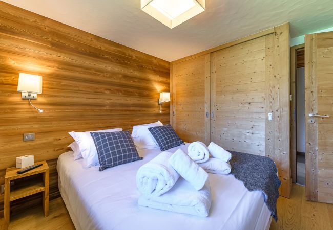 Apartment in La Clusaz - LCZ - Luxueux T5 au pied des pistes, 5*