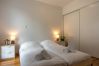 bed room, luxury, flat, holiday rental, annecy, vacation, lake view, mountain, hotel, snow, sun, private beach