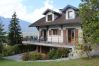 facade, exterior, balcony, garden, mountains view, parking, holidays, house, chalet, family, friends