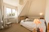 bedroom, cocooning, holiday rental, location, annecy, lake, mountains, luxury, house, villa, hotel, sun, snow, vacation