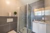 shower room, cocooning, holiday rental, location, annecy, lake, mountains, luxury, house, villa, hotel, sun, snow, vacation