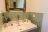 shower room, holiday rental, location, annecy, lake view, mountains view, luxury, house, villa, hotel, sun, snow, vacation