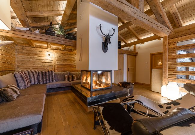 chalet, luxury, seasonal rental, high-end concierge, vacations, snow, hotel, sun, winter, mountains, La Clusaz property